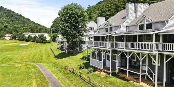 206 Mountain Club Drive