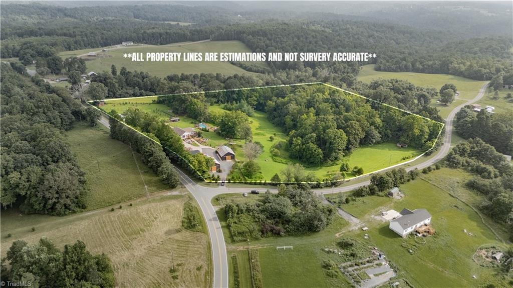 Image 4: Approximate property lines