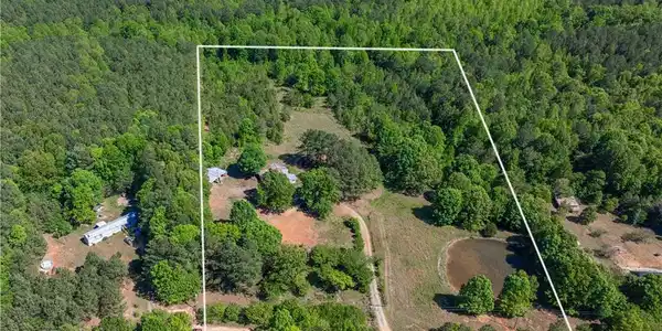 3917 Mountain Creek Road