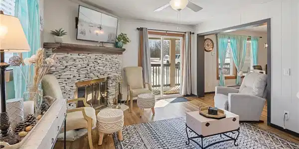 301 Pinnacle Inn Road