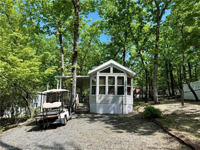 292 Laurelwood Lane