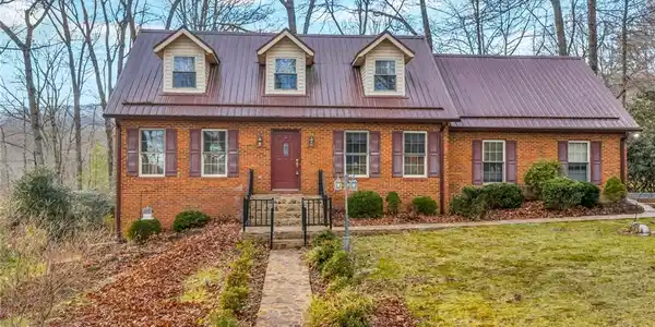 112 Walnut Lane