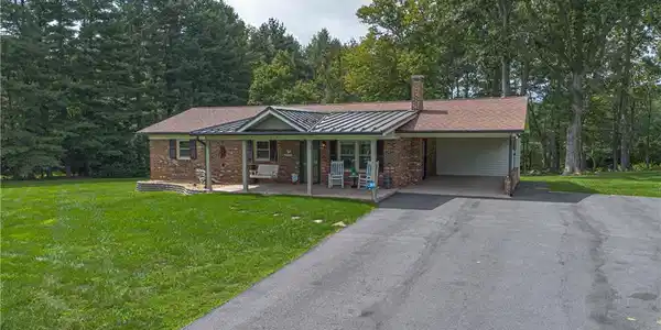 834 Pine Swamp Road