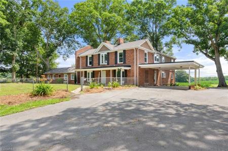 5726 NC Highway 66 S