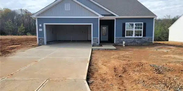 244 Macintosh Drive
