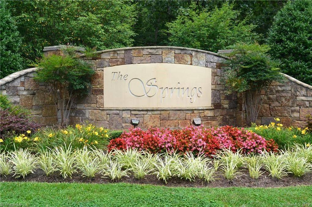Image 3: Welcome to The Springs at High Rock Lake