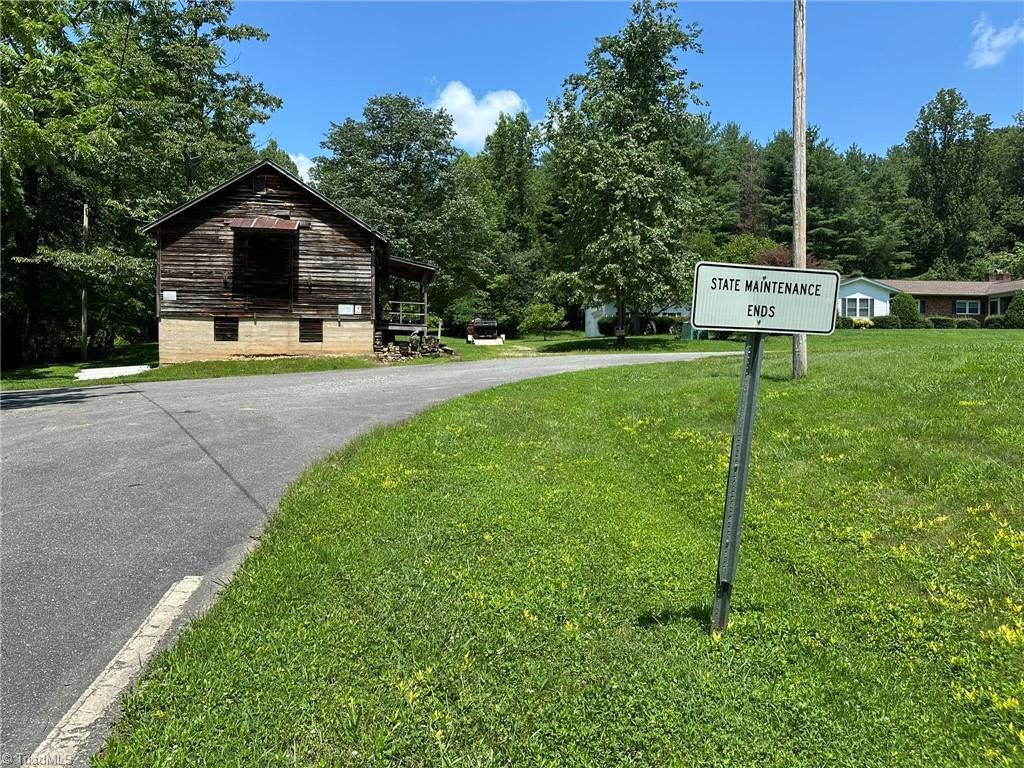 Image 3: Beginning of Deeded Easement