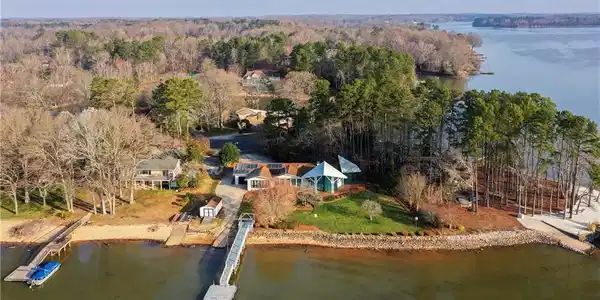 340 Topsail Road