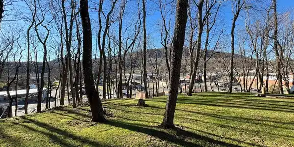 LOT C Burkett Avenue