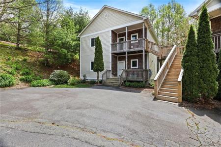 196 Evergreen Springs Court
