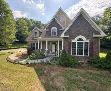 3186 Silas Creek Road