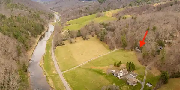 2408 Todd Railroad Grade Road