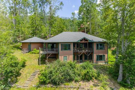 335 Tucker Trail