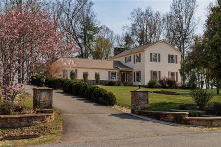 955 Beaumont Poplar Street