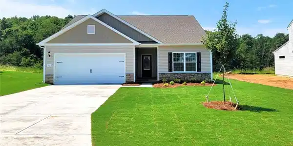 216 Macintosh Drive