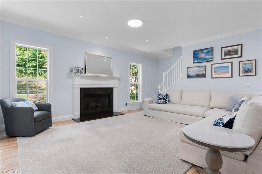 Image 3: Gas burning Fireplace