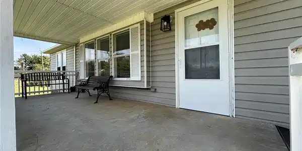 Image 4: Front Porch