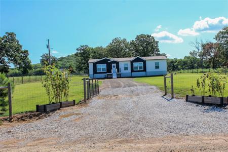111937 S 4300 Road