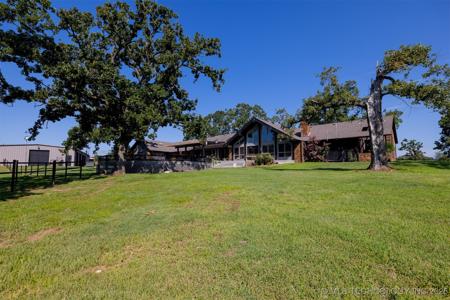 19112 E 480 Road