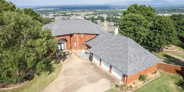 411 Wincrest Circle