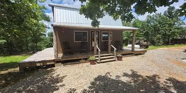 181103 W Sherman Road