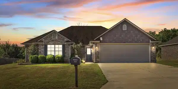 303 Arcadia Road