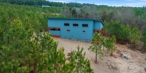 106 Red Holly Trail