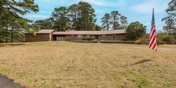 33742 Pleasant Valley Road