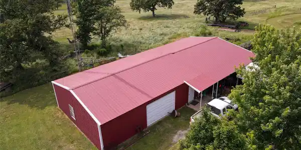 Image 4: Aerial of Shop