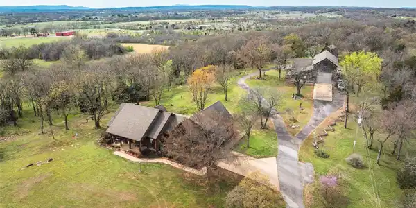 22217 US Hwy 59