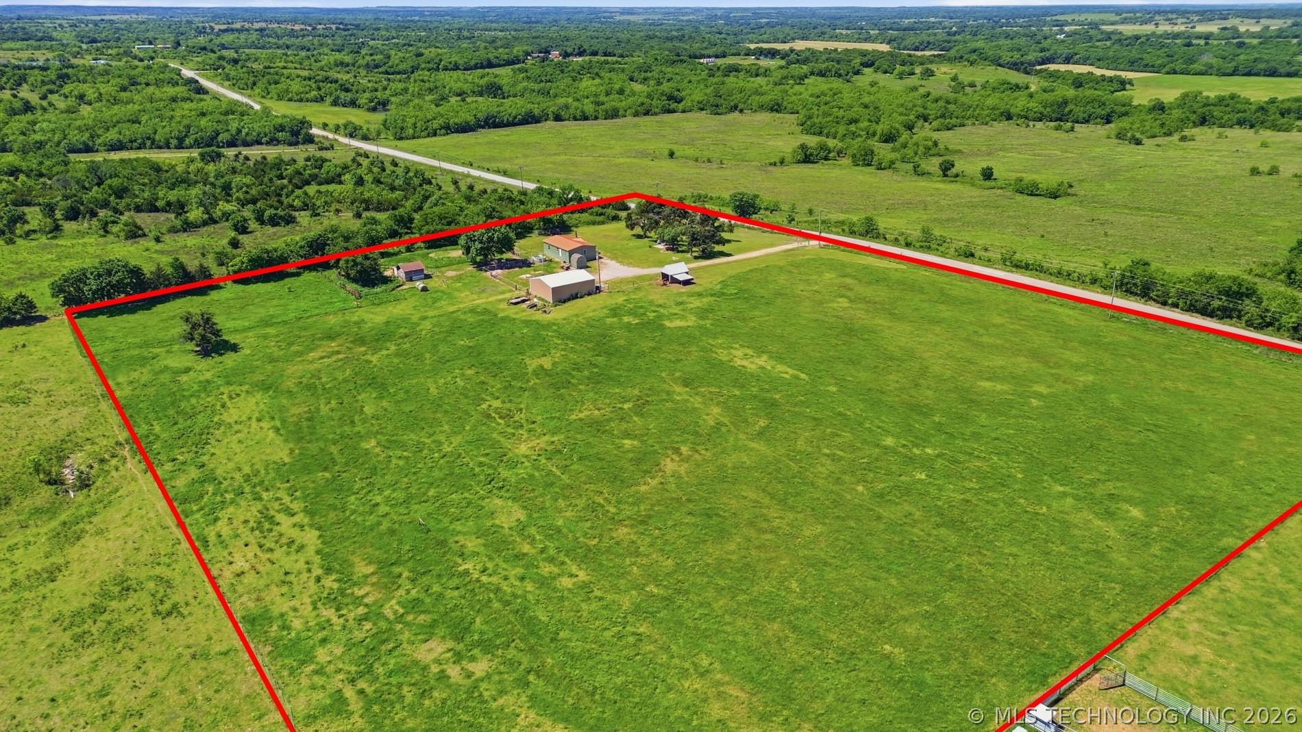 Image 1: 10 acres Fenced & cross fenced