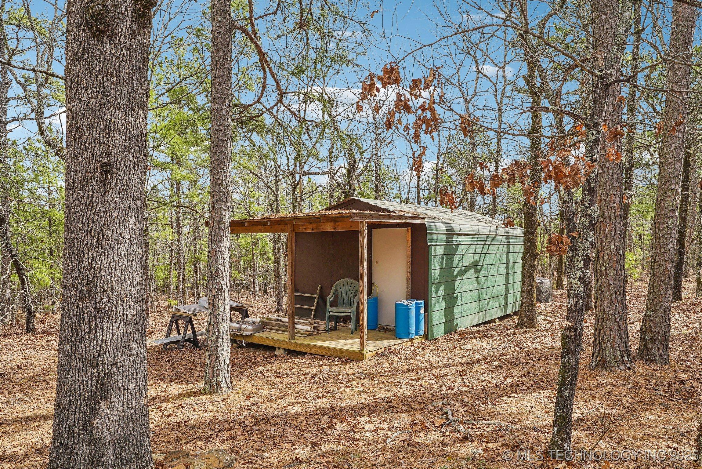 Image 2: Off grid Cabin