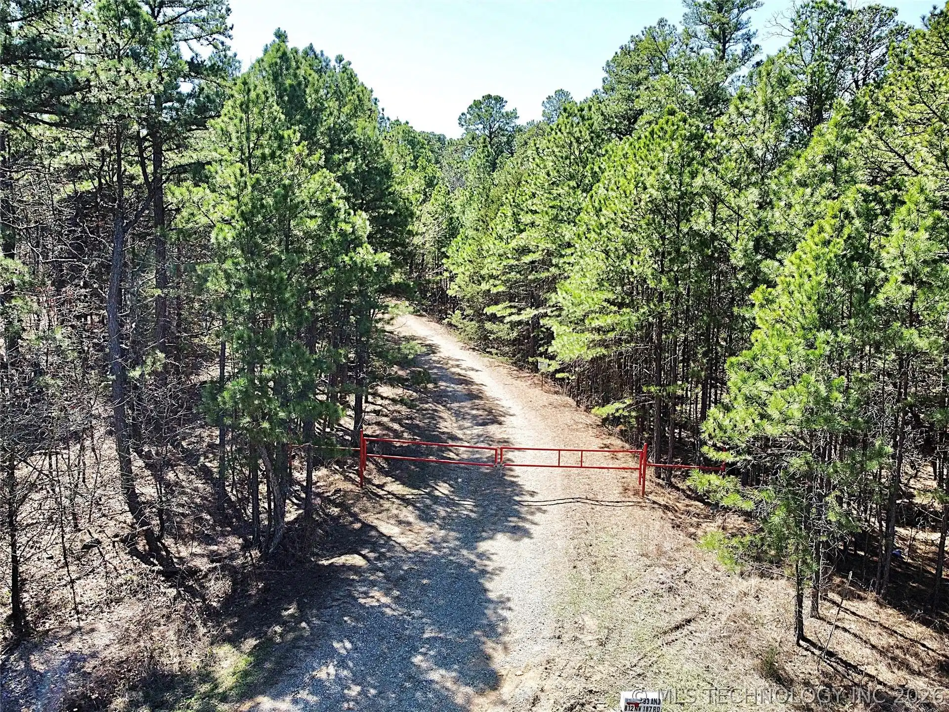 Image 1: Entrance to Property