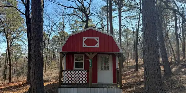 4 Goats Bluff Road