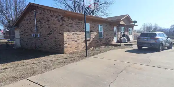 810 N Louisiana