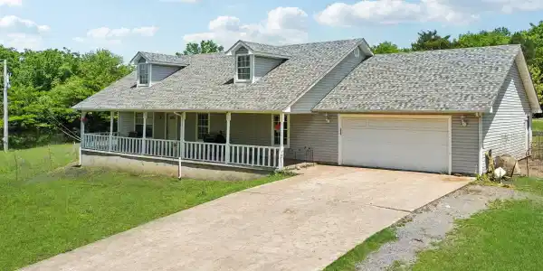 152 Reid Road