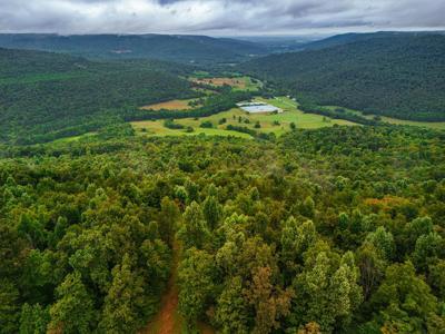 5.1 ac Bear Knob Ln