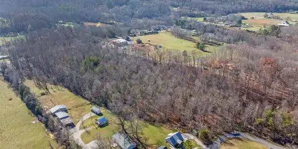 6.3 AC Johnnie Bud Ln