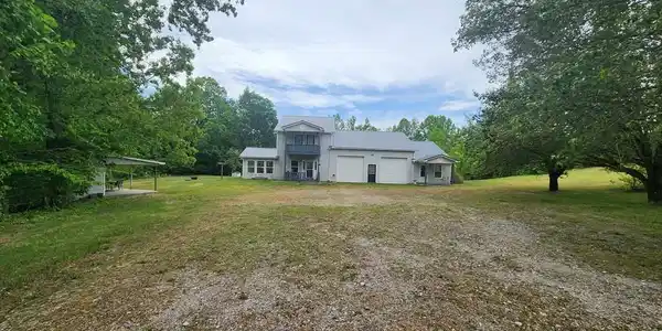 112 Dewey Young Rd.
