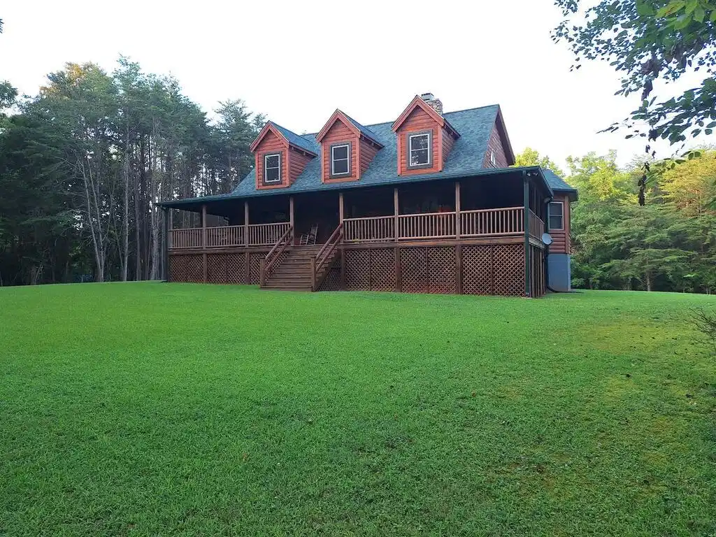 Image 1: Main View