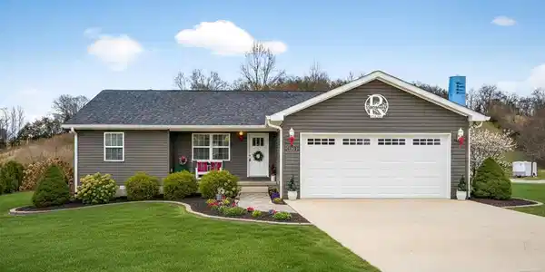 2195 Windle Community Rd