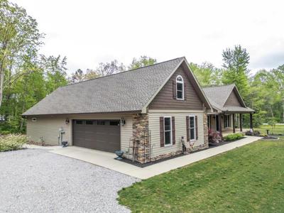 300 East Cove Road