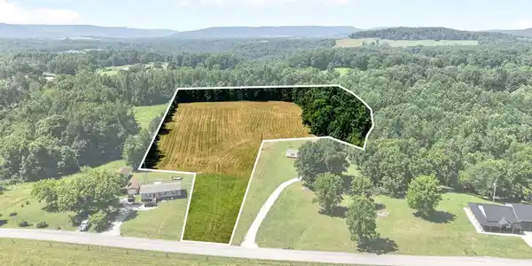 8 AC Eastport Dock Rd