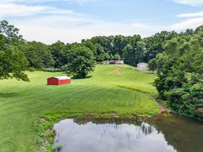 725 Old Flynns Cove Rd