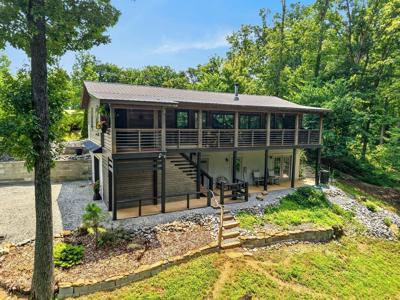 361 Bear Knob Ln