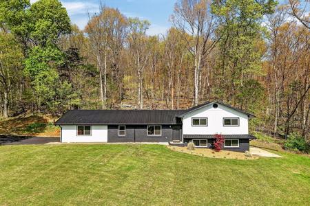 2260 Browns Mill Rd