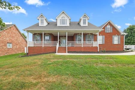 1916 Bear Creek Point