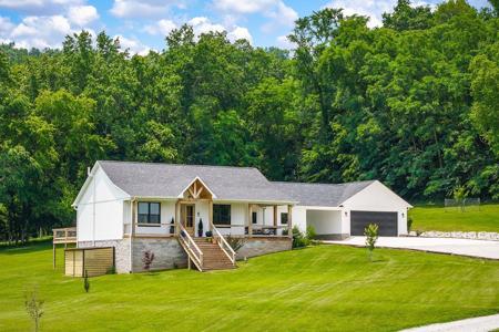 17124 Old Kentucky Rd