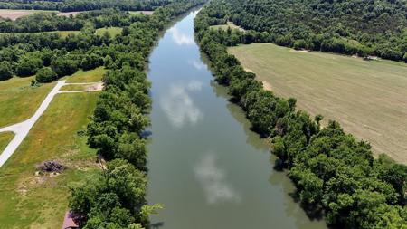 Tract #9 River'S Edge