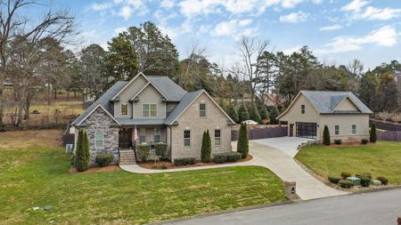 4522 Christine Lynnae St